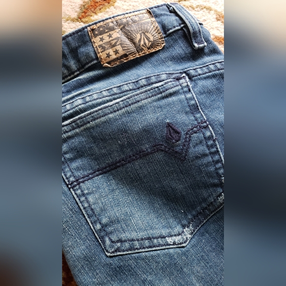 Volcom Stix Skinny low rise distressed jeans - Picture 3 of 3